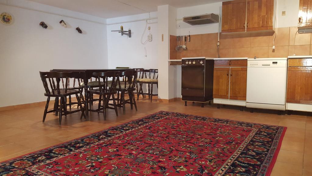 Hortenzia Apartment Szeged Luaran gambar