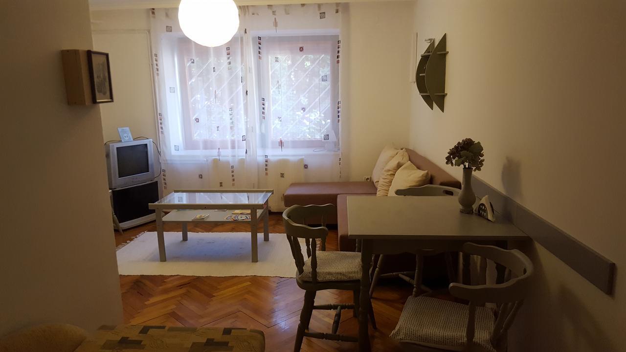 Hortenzia Apartment Szeged Luaran gambar